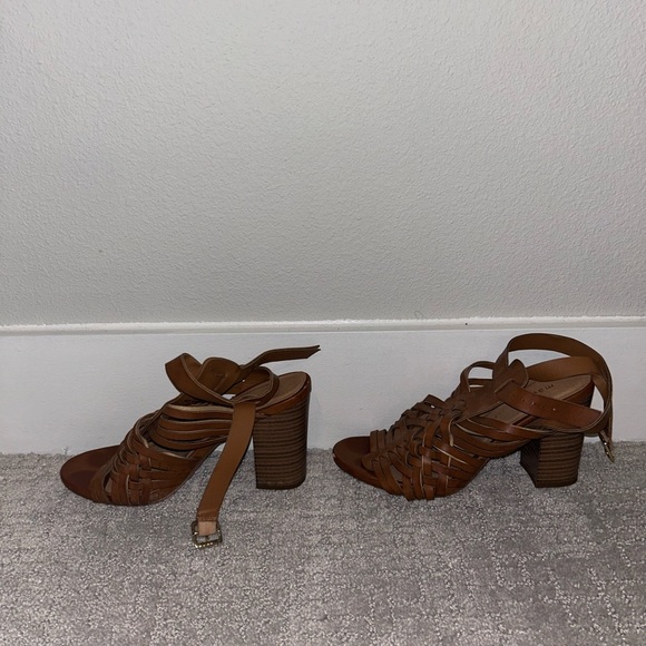 Madden Girl Brown Chunky Heels Size 6.5 - Picture 3 of 5